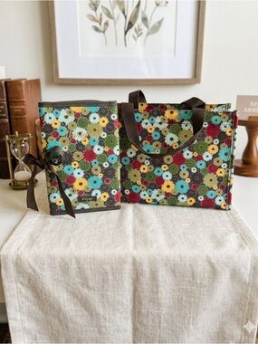 Retired Thirty-One Windsor Bouquet 2-Piece Set - Small Utility Tote & Organizer